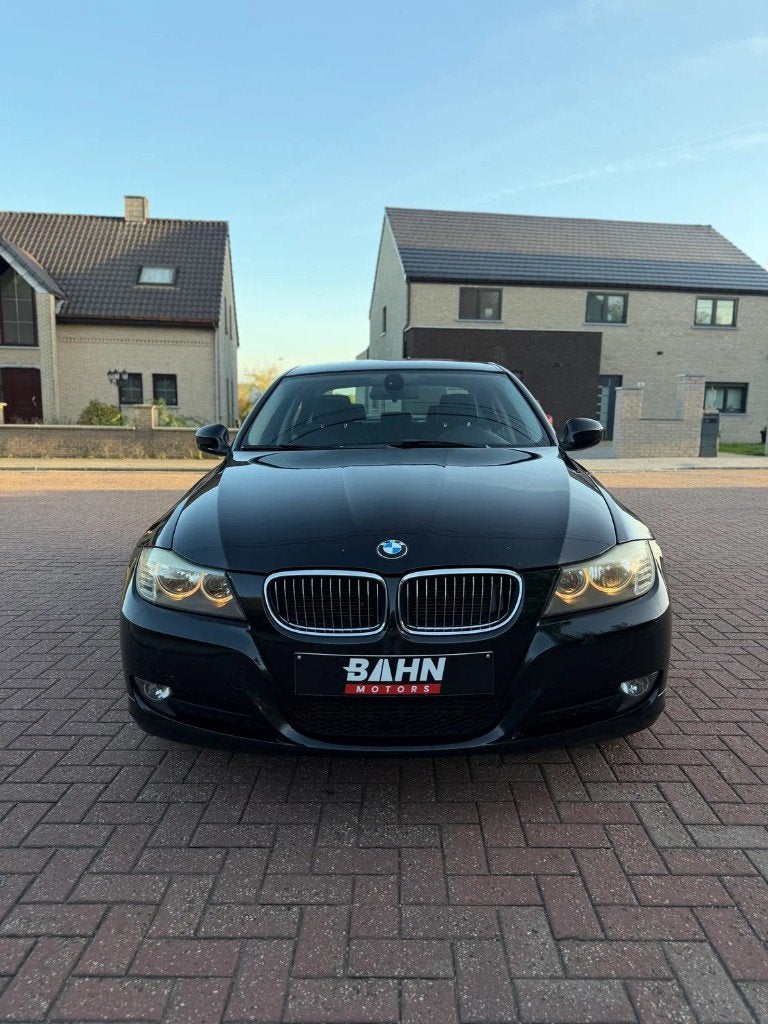 Facelifts uit de BMW 3-serie, Auto's, 100 kW, Euro 5, 1 Reeks, Zwart