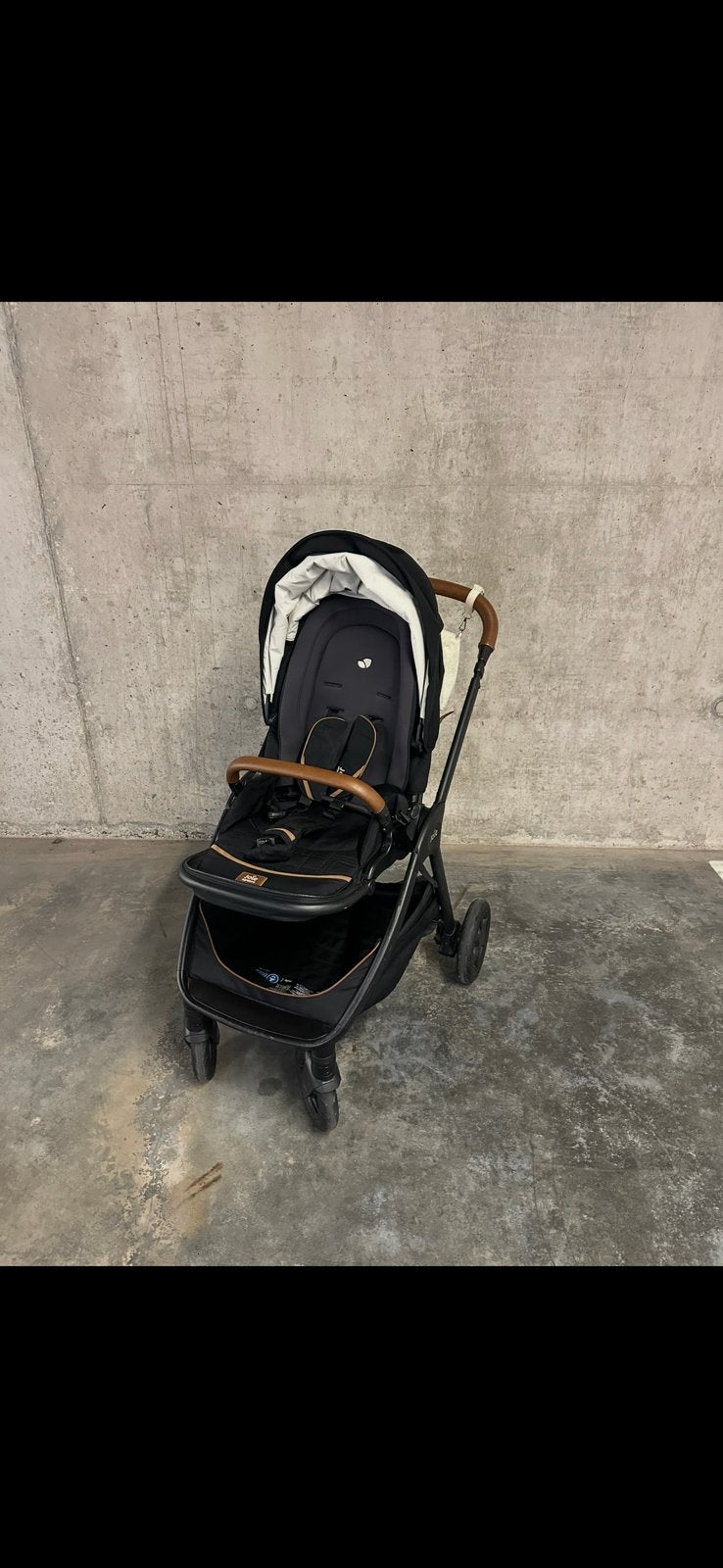 Joie kinderwagen 2-1 zeer proper en confortabel voor je baby, Kinderen en Baby's, Buggy's, Ophalen, Zo goed als nieuw