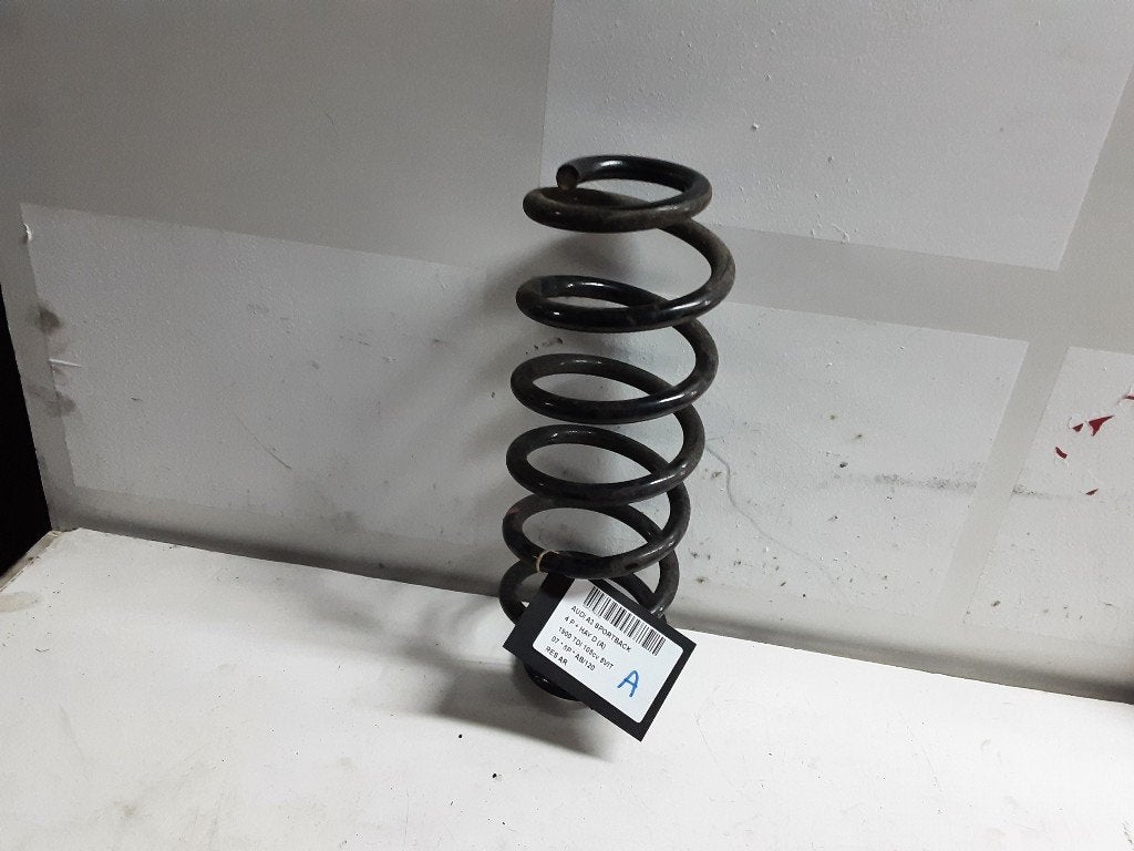 RESSORT DE SUSPENSION ARRIERE Audi A3 Sportback (8PA), Mevr. I. Hauben, Audi, Utilisé, Rue de l'Espoir 34 34
4030  GRIVEGNÉE, BE