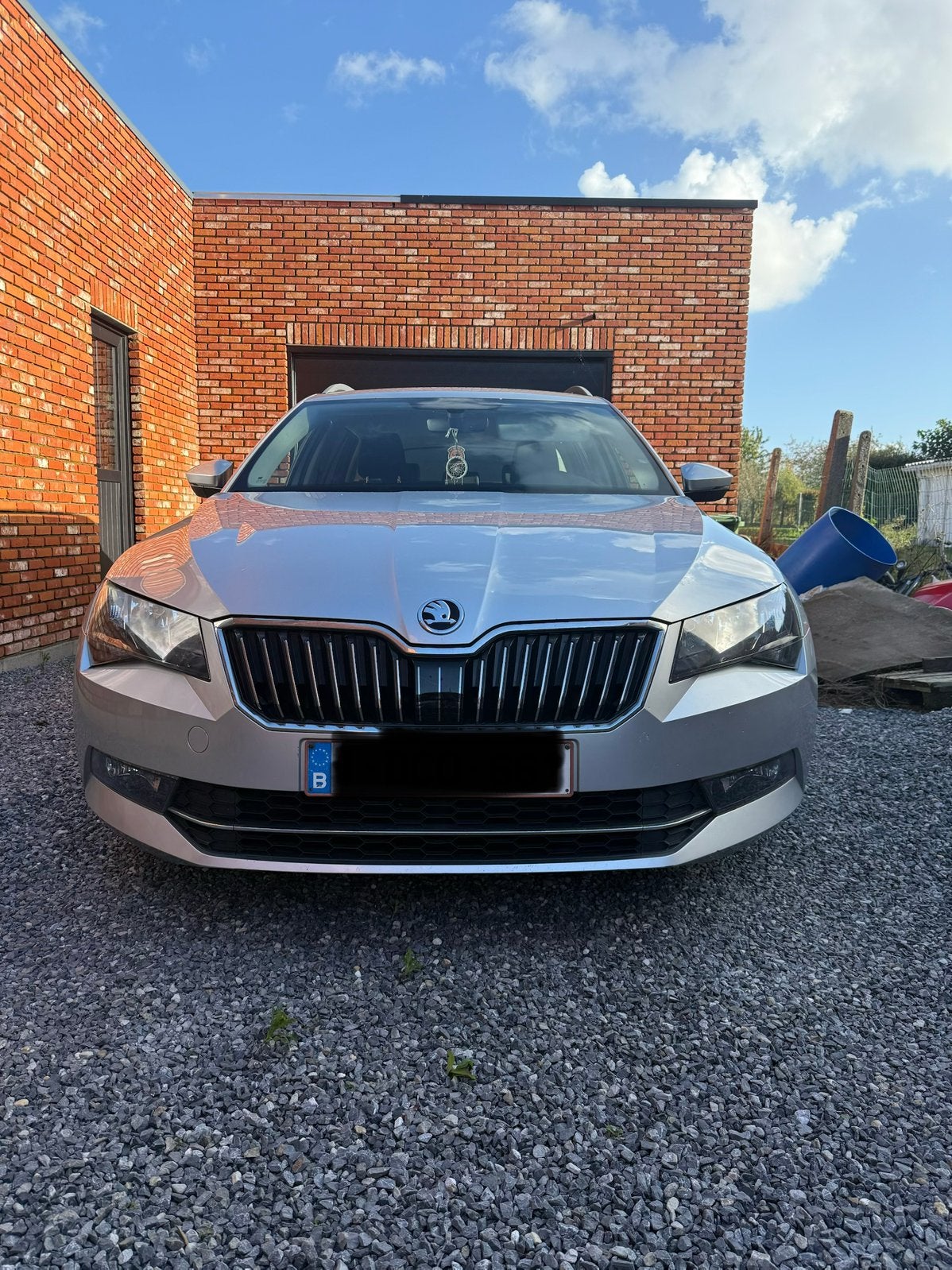 Skoda superb 1.6Tdi, Autos, Argent ou Gris, Euro 6, Boîte manuelle, Noir