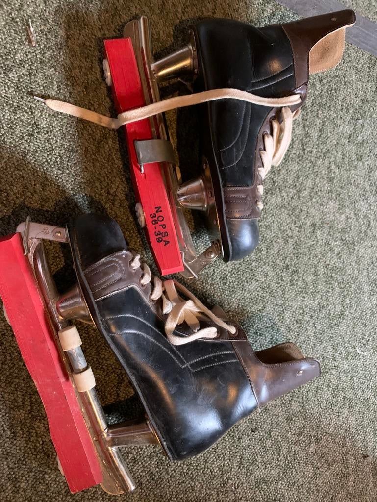 Nopsa schaatsen, Sport en Fitness, Ophalen, Zo goed als nieuw