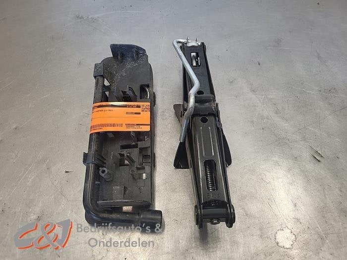 Ensemble cric d'un Peugeot Partner, -, 3 mois de garantie, Utilisé, -