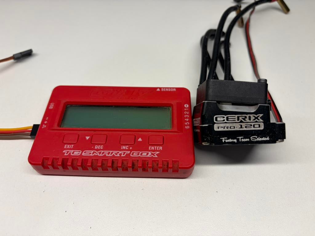 Corally cerix pro 120amp 1/10 brushless regelaar., Hobby & Loisirs créatifs, Modélisme | Radiocommandé & Téléguidé | Voitures