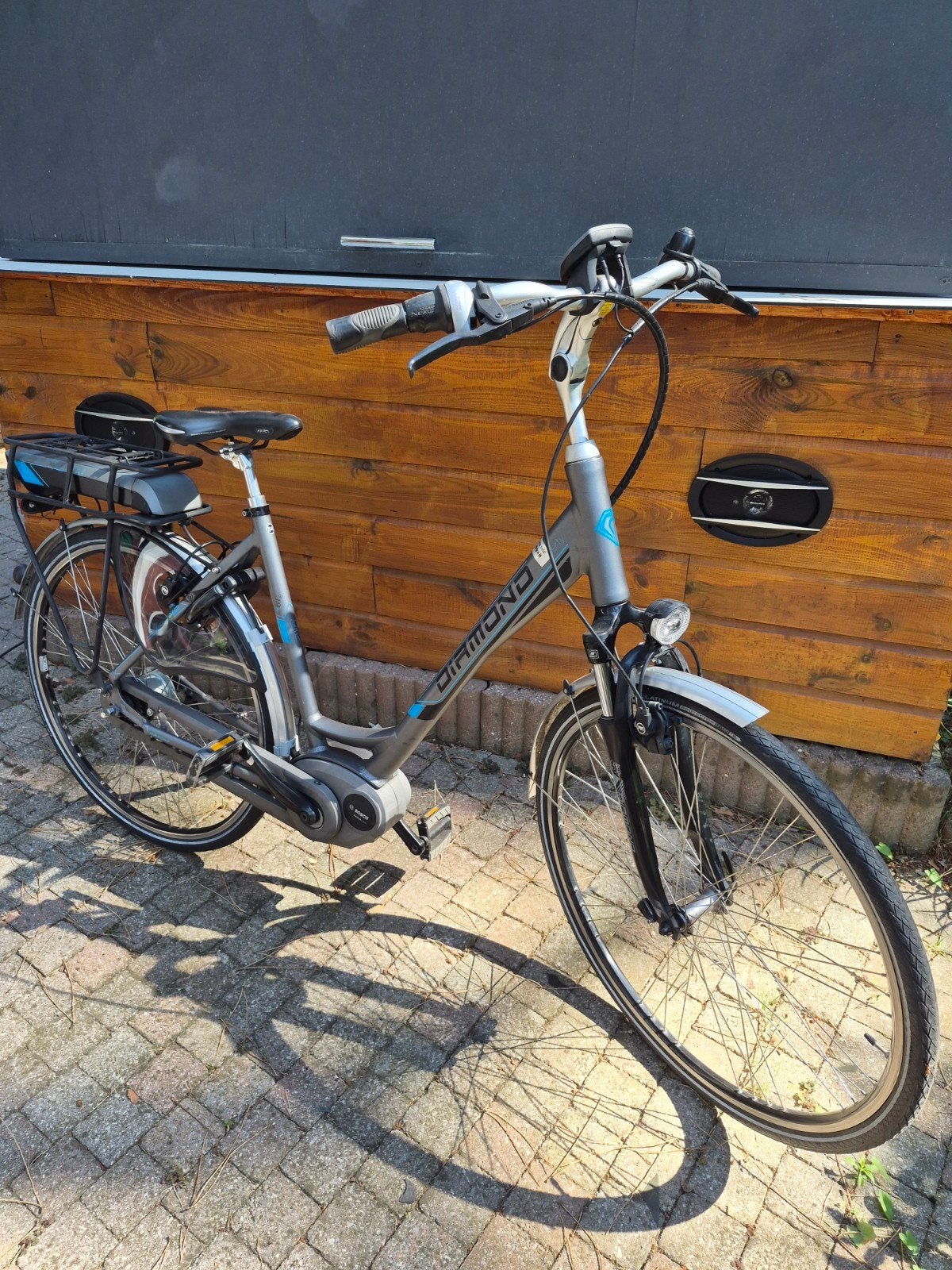 dames electriche fiets met bosch midden motor ., 51 tot 55 cm, Ophalen of Verzenden, Zo goed als nieuw, 50 km per accu of meer