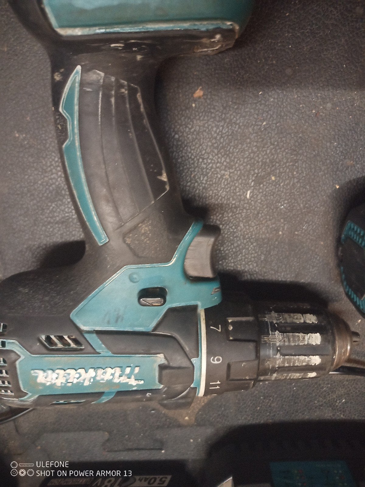 Makita vijsmachine, Ophalen