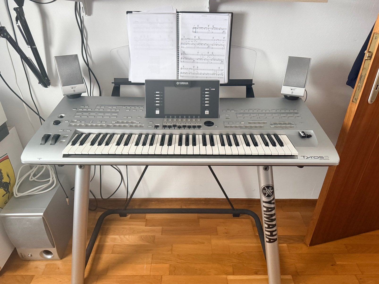 Yamaha Tyros 3 Arranger toetsenbord, Ophalen, Yamaha