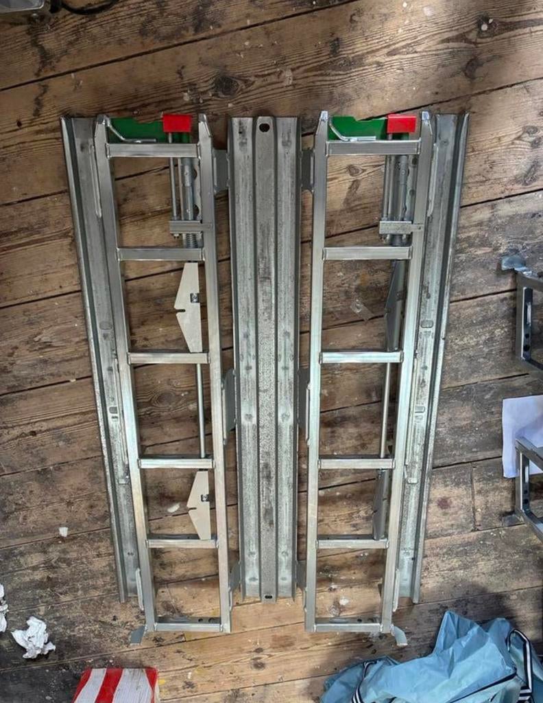 Adapter Pallet K.hartwell, Enlèvement, Comme neuf