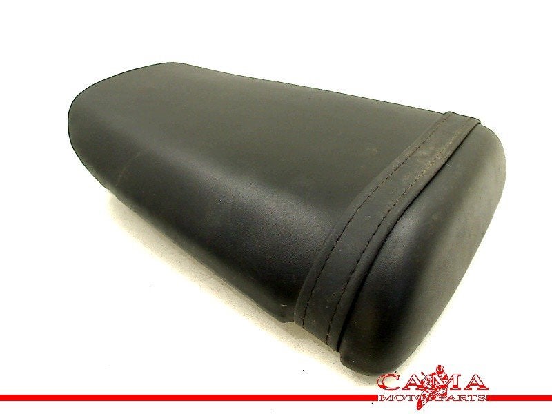 BUDDYSEAT ACHTER Honda, Dhr. S. di Majo, Gebruikt, Info@cama-motorparts.nl, P.J. Troelstraweg 8 8
3144 CX  MAASSLUIS, NL