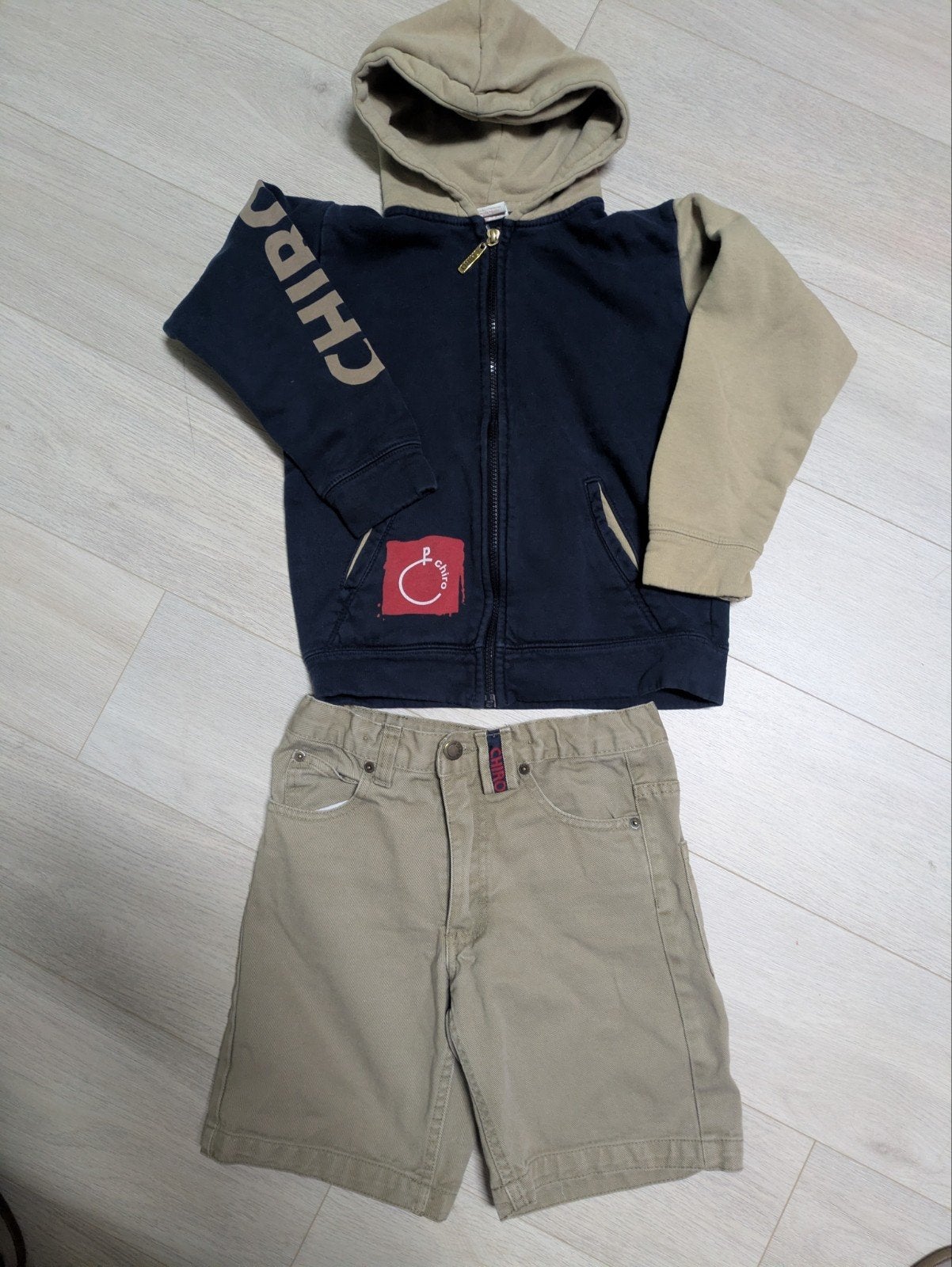 chiro trui en broek maat 140, Envoi