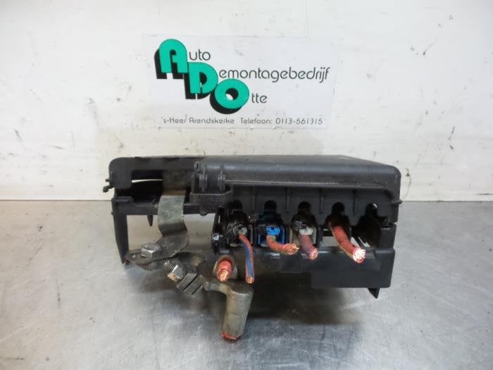 Boîte à fusibles d'un Opel Corsa (Corsa D 07-), -, Opel, 3 mois de garantie, Utilisé