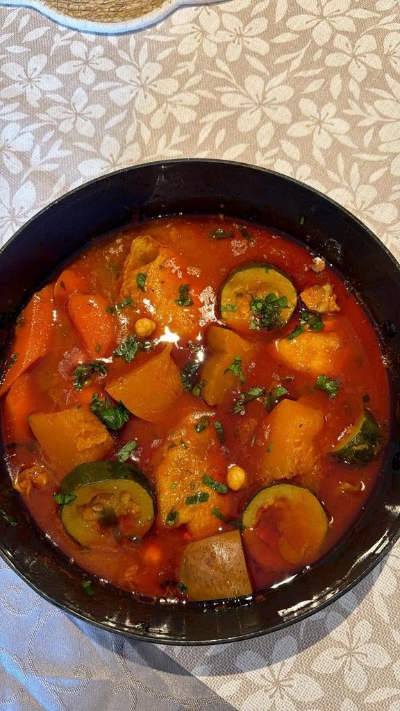 Bonjour je cuisine pizzas /lasagne/couscous /tasty crousty