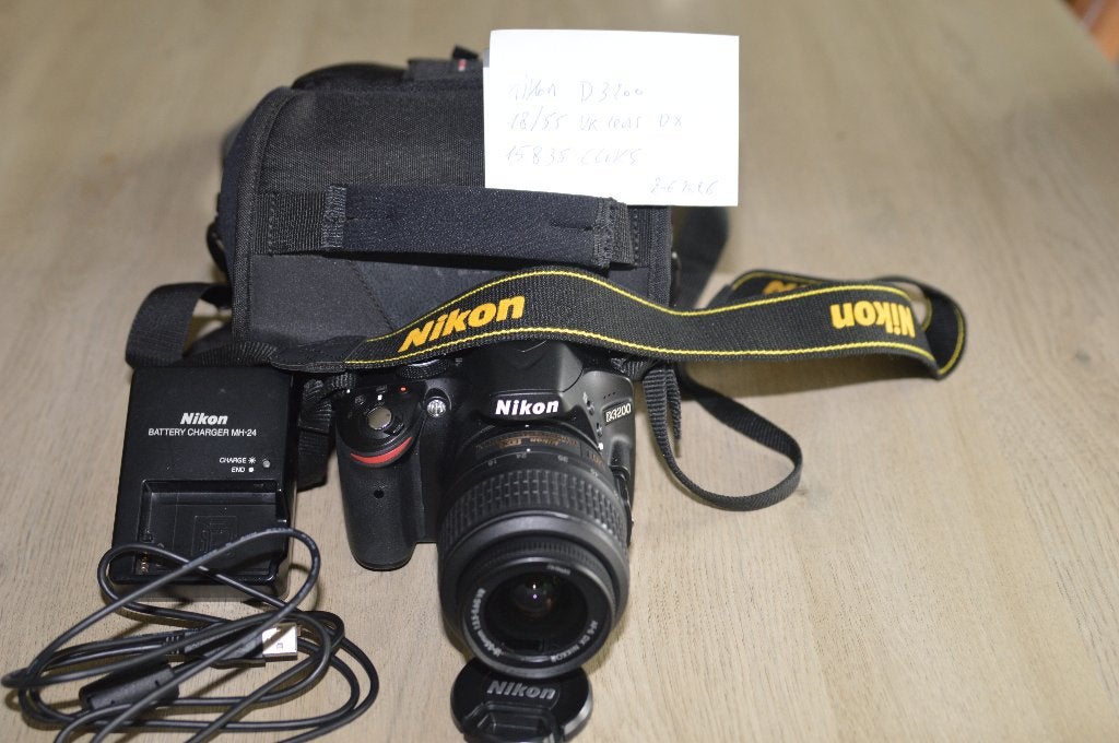nikon d3200 met lens 18-55 dx vr, Ophalen of Verzenden, Zo goed als nieuw, Spiegelreflex, Nikon