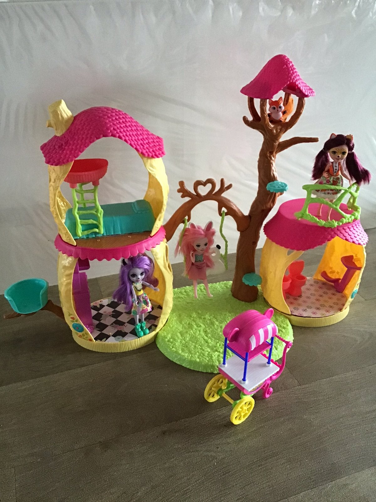 Enchantimals , speelset van Mattel, Ophalen, Zo goed als nieuw