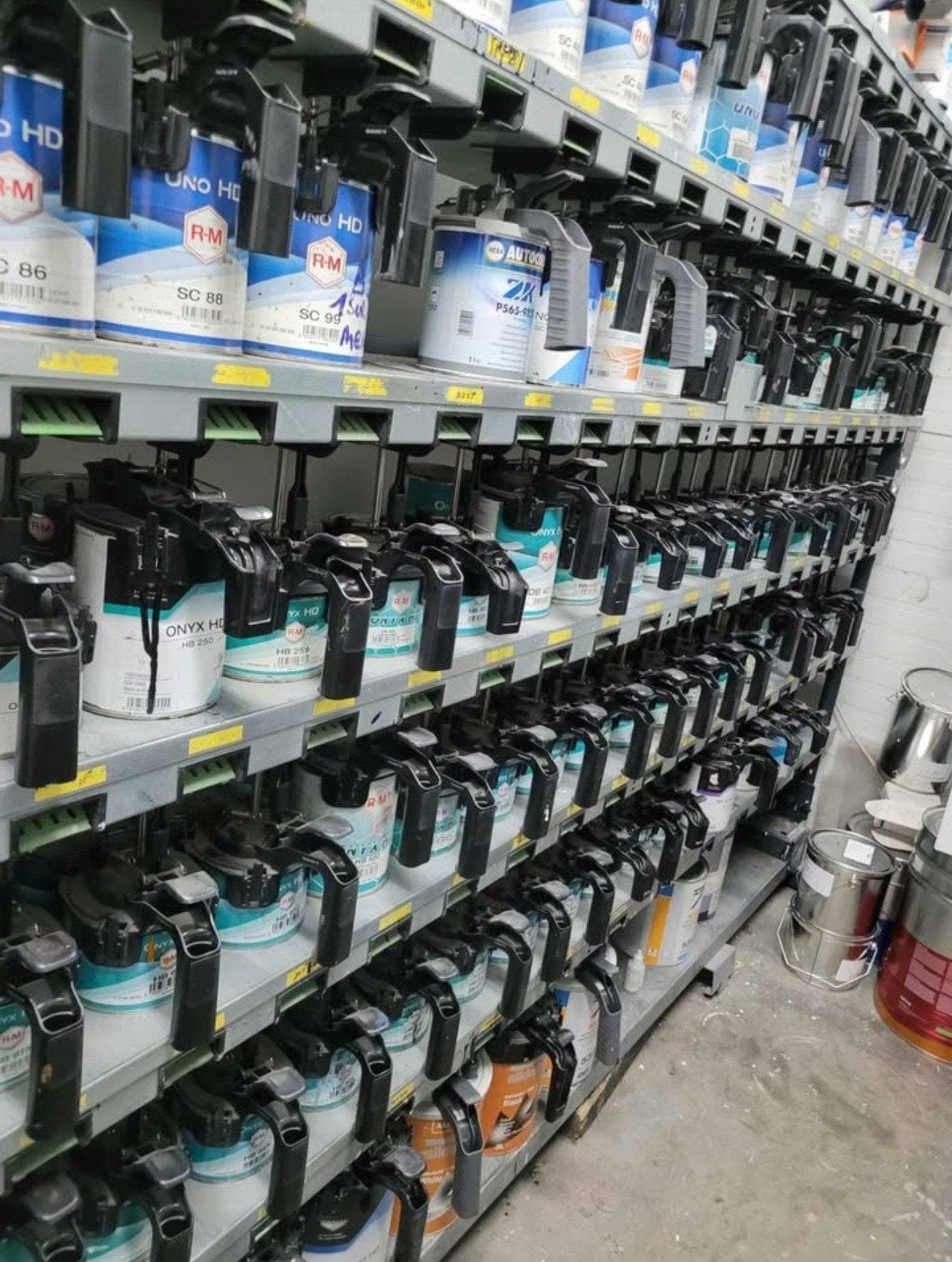Carrosserie Mixing Rm complet. FAIRE OFFRE URGENT