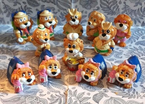 12 figurines kinder serie lion leoventura, Enlèvement ou Envoi, Comme neuf