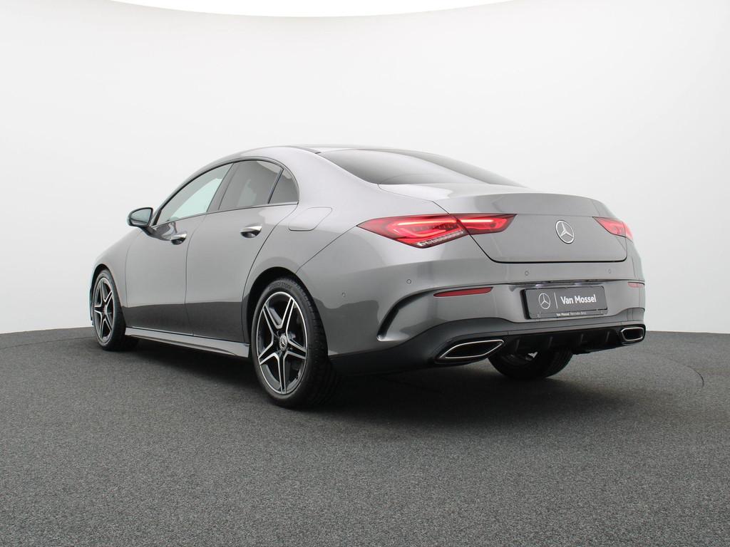 Mercedes-Benz CLA 180 AMG Line + PANORAMISCH DAK + MULTIBEAM, Auto's, Stof, 4 cilinders, 136 pk, 5 zetels