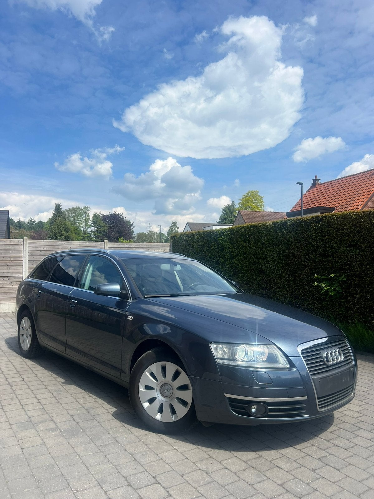 Audi A6 2.0TDI automat 165000KMDig AC Bixenon Cuir Export, Cuir, Argent ou Gris, Achat, Carnet d'entretien