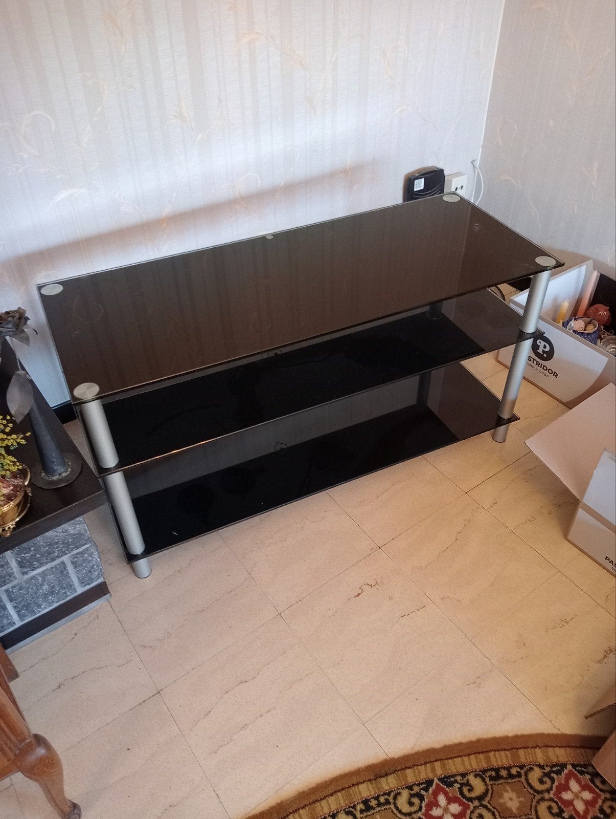 table basse ou meuble TV en verre en bon état, Maison & Meubles, Enlèvement