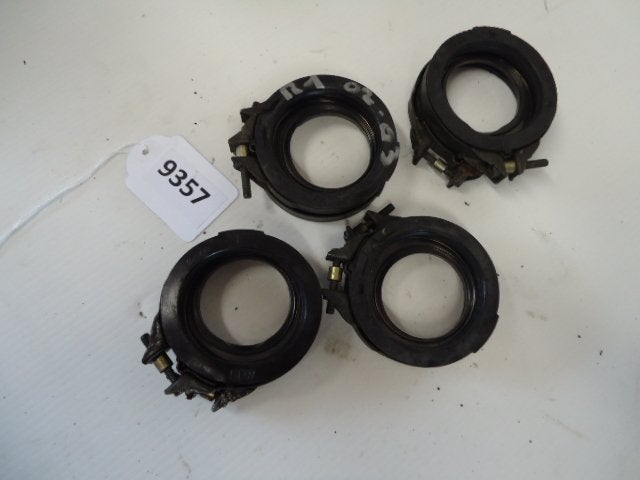 R1 2002 - 2003 Yamaha Rubber D1-21810