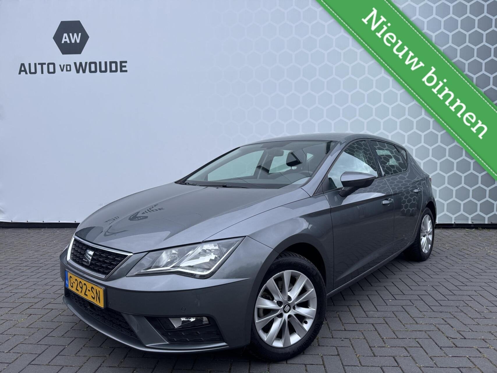 Seat Leon 1.6 TDI Reference Airco Carplay Front assistent, Autos, Achat, Euro 6, Entreprise, Noir