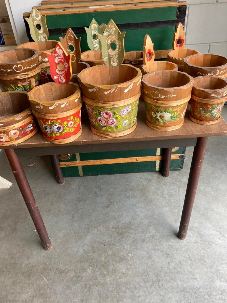 Mooie oude houten handgeschilderde bloempotten, Enlèvement, Comme neuf