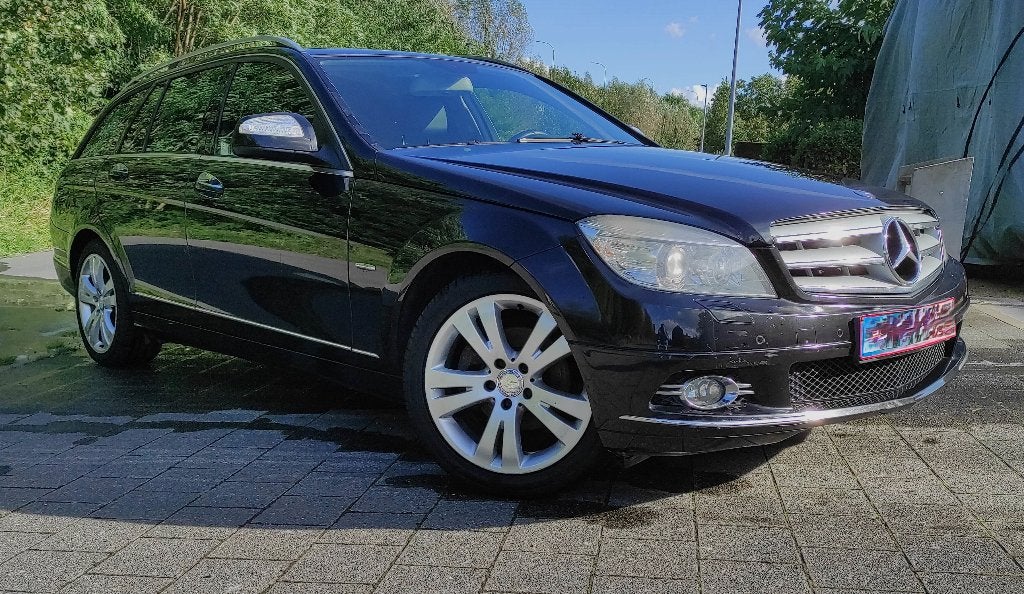 Mercedes C200 CDI Avantgarde Break 190 CV, Autos, Mercedes-Benz, Achat, Capteur de stationnement, Boîte manuelle, Noir
