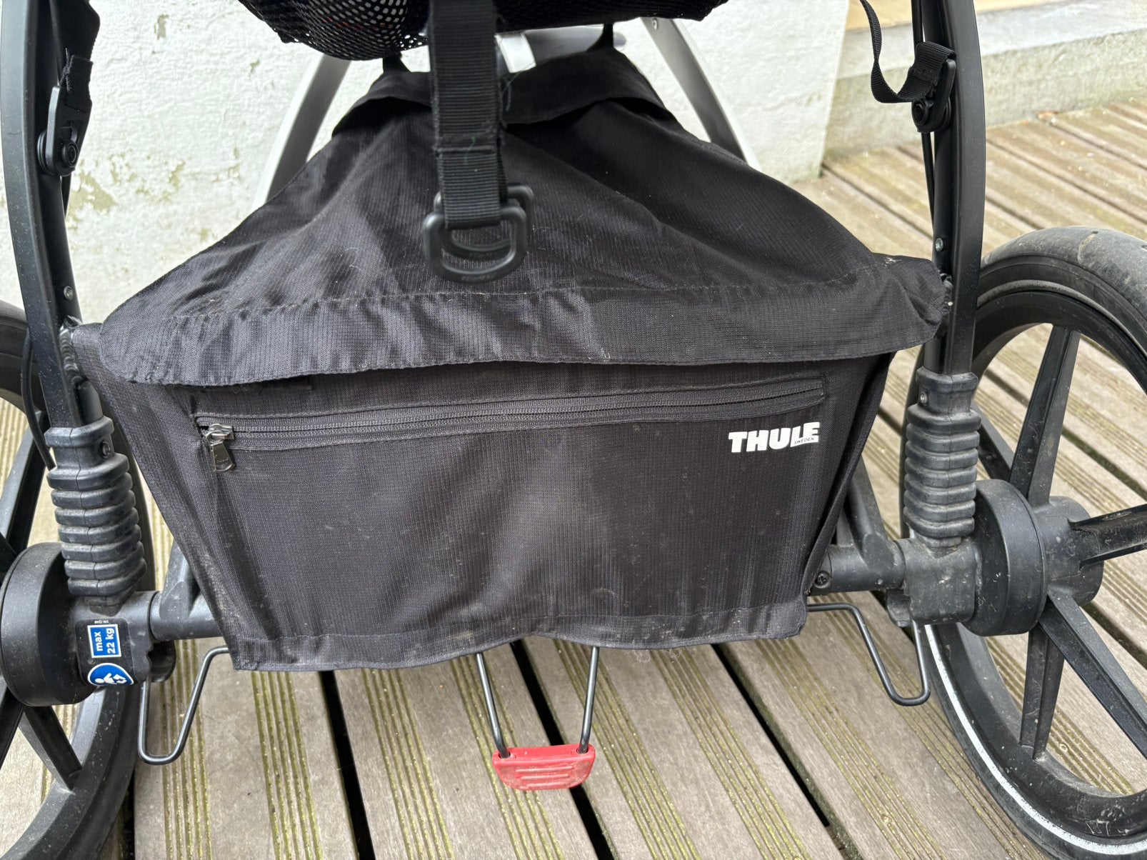 Thule Urban Glide 2, Enfants & Bébés, Poussettes & Combinaisons, Autres marques, Pneus, Enlèvement, Utilisé