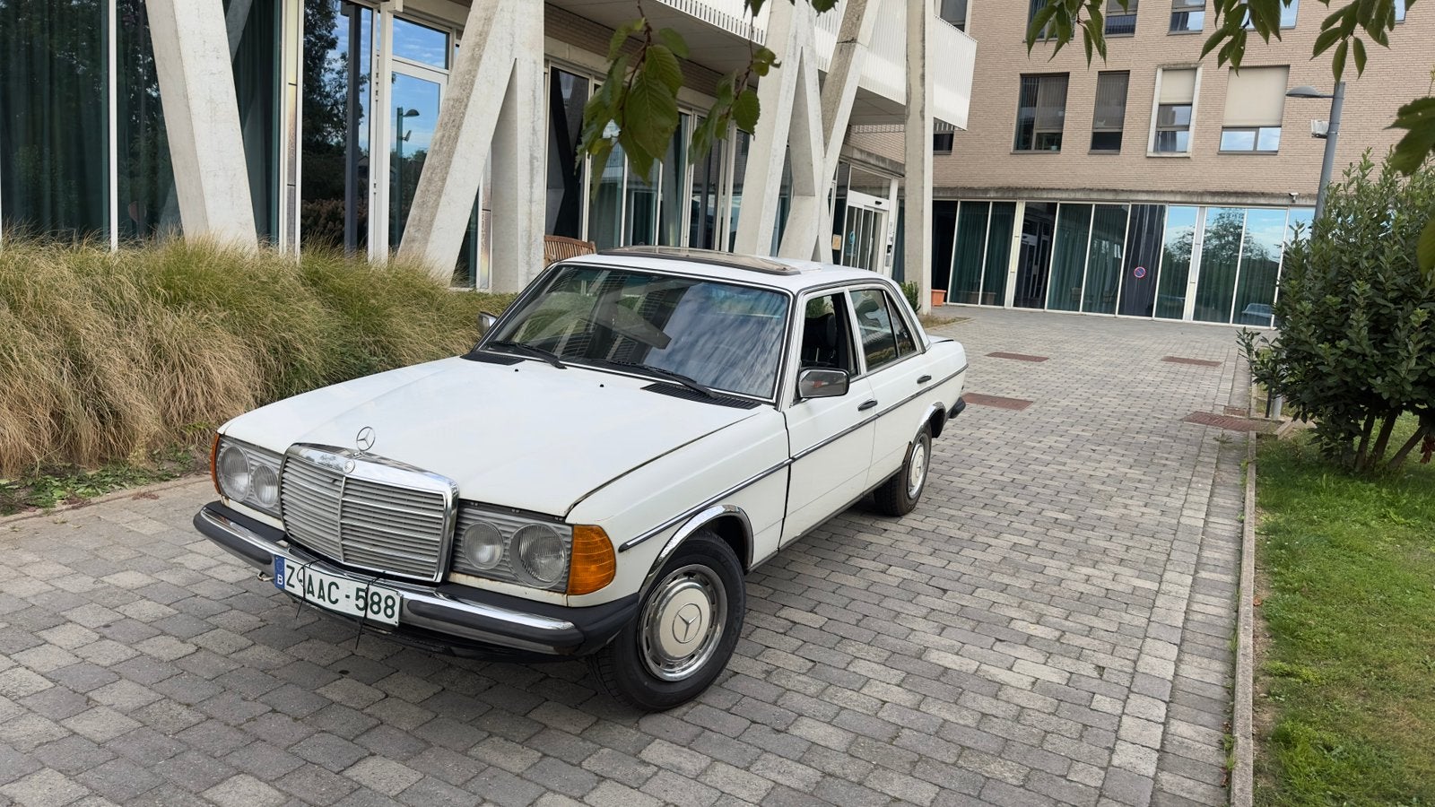 Mercedes 300d W123 d’origine Belge W123 1979, Autos, Achat, Boîte manuelle, Diesel, Particulier