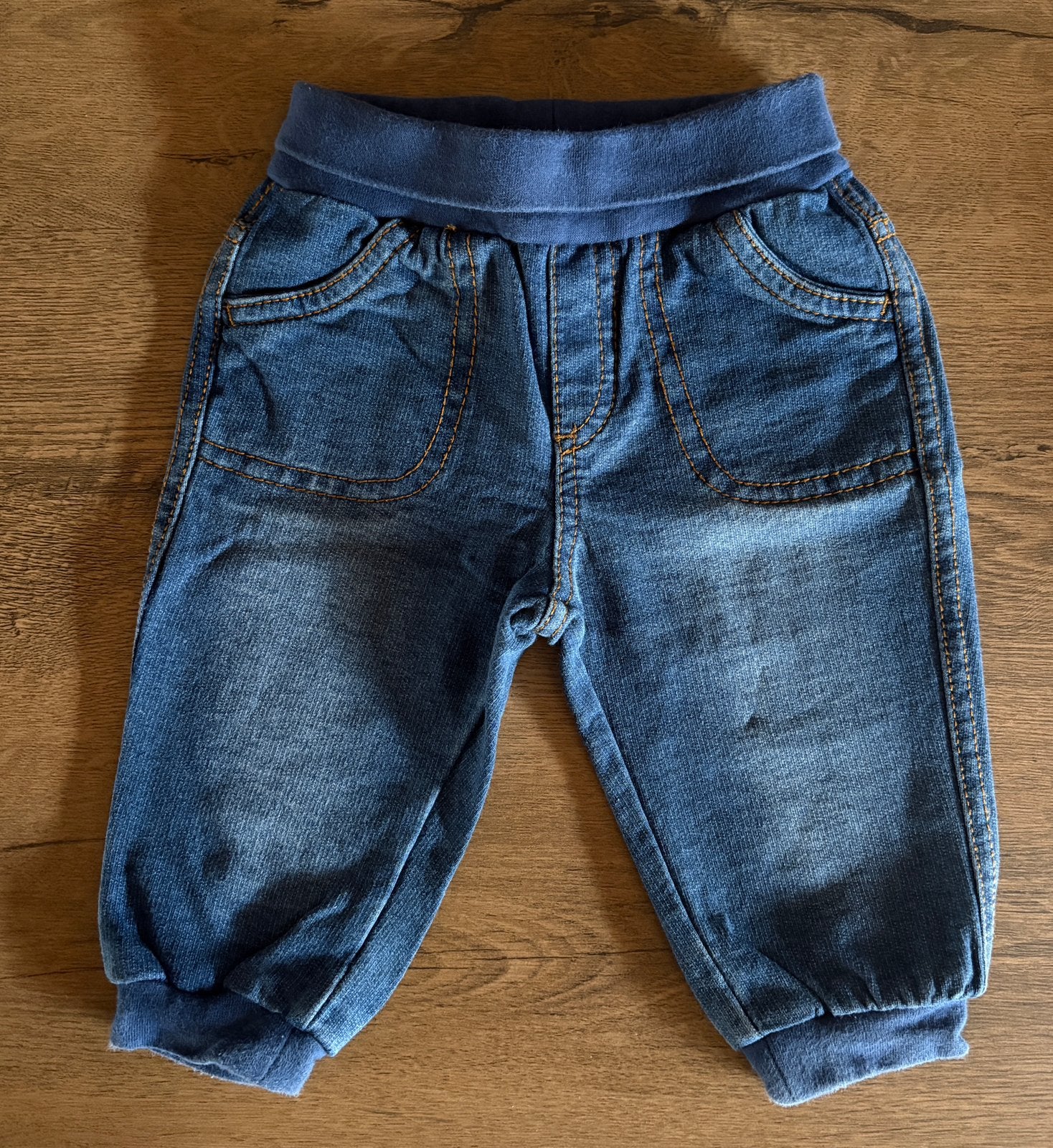 Pantalon aspect jeans - C&A - 6 mois - 4€, Enlèvement ou Envoi, Comme neuf, Garçon, Pantalon