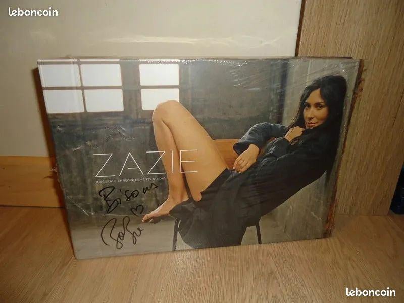Zazie coffret CD intégrale dédicacé - neuf scellé, Envoi, Neuf, dans son emballage, Autres types