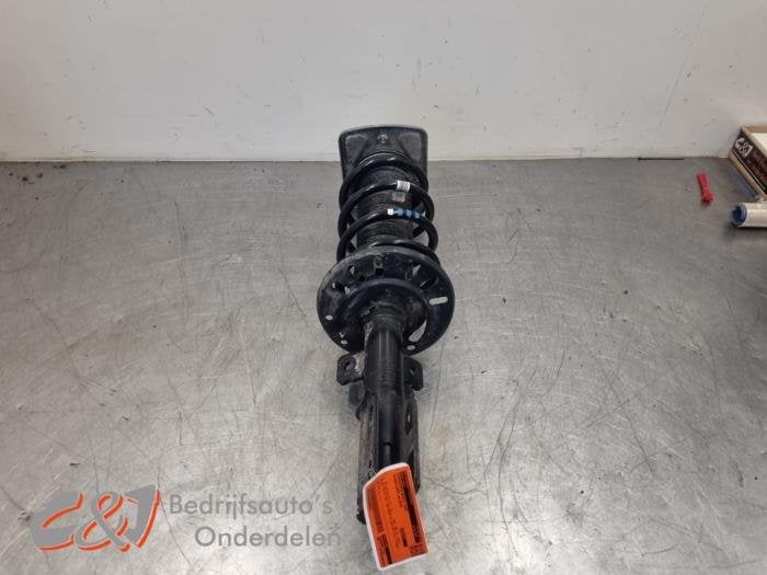 Amortisseur avant droit d'un Citroen Jumpy, Autos : Pièces & Accessoires, -, 3 mois de garantie, Utilisé, -