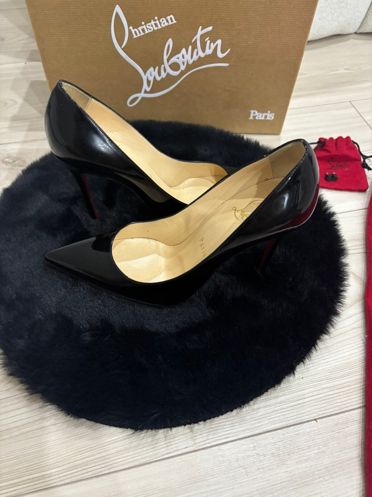 Escarpin kate Christian louboutin taille 36, Enlèvement, Comme neuf