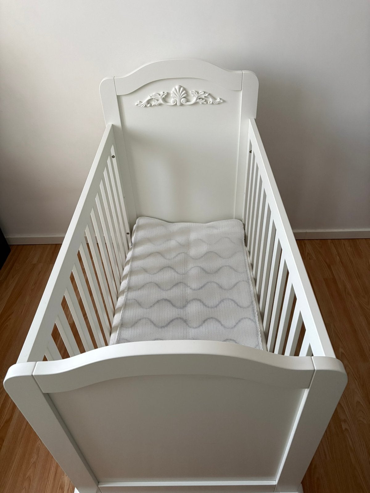 Babybedje + aerosleep matras en cover, Ophalen, Gebruikt, Ledikant
