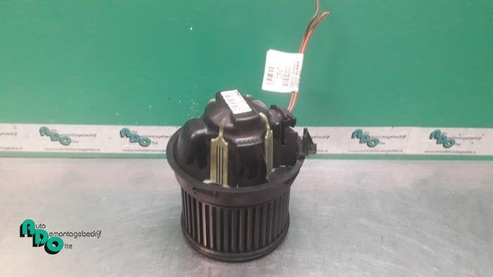 Moteur de ventilation chauffage d'un Peugeot 207 (207 06-), -, 3 mois de garantie, Utilisé, -