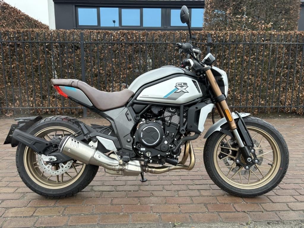 CF Moto Heritage 700, Motoren, 700 cc, Motorrijbewijs A, Meer dan 35 kW, Handgeschakeld