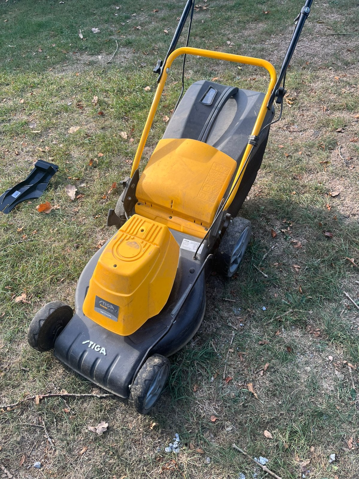 Tondeuse, Fonction de mulching, 40 à 49 cm, Enlèvement, Utilisé