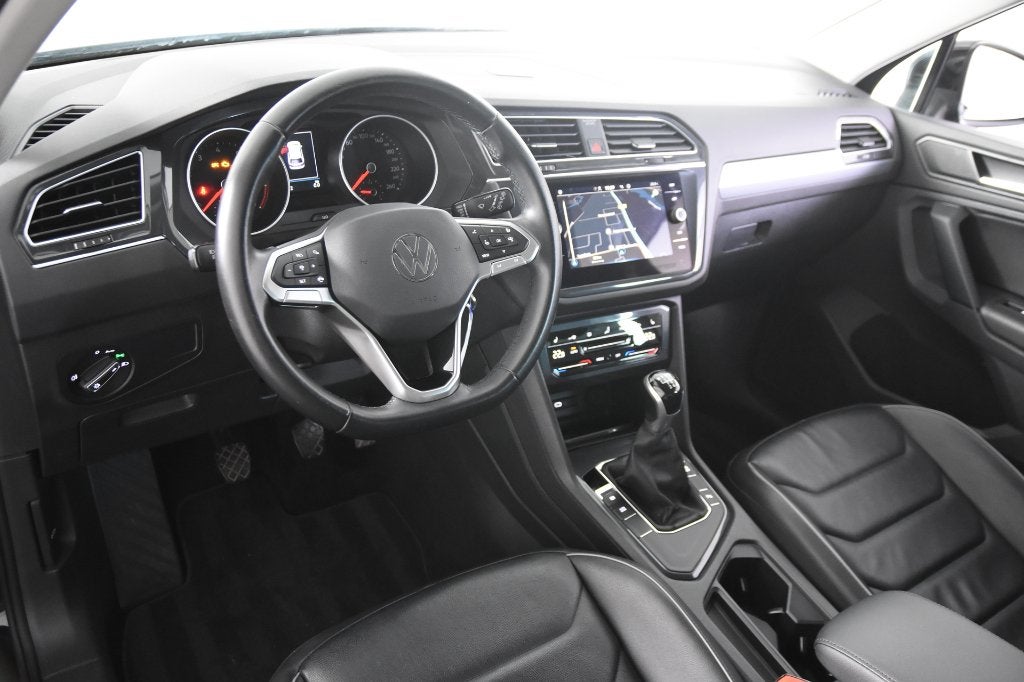 Volkswagen Tiguan 1.5 Highline *1ste Eigenaar*Leer*Memory*, Auto's, Volkswagen, Voorwielaandrijving, Lichtsensor, 1498 cc, 4 cilinders
