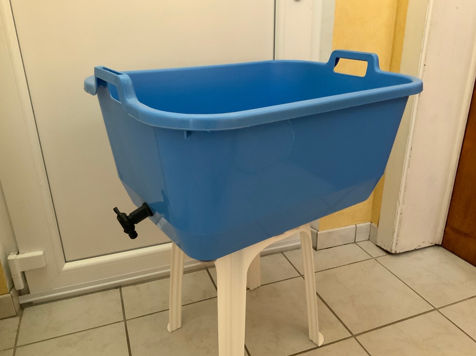 Baignoire pour petits chiens., Enlèvement, Comme neuf