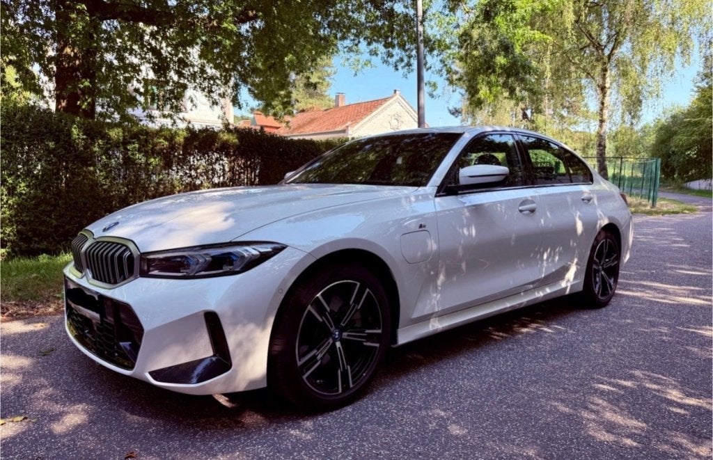 Bmw 330e/m-pakket/garantie 2029, Auto's, BMW, Particulier, 3 Reeks, ABS, Achteruitrijcamera, Adaptieve lichten, Adaptive Cruise Control