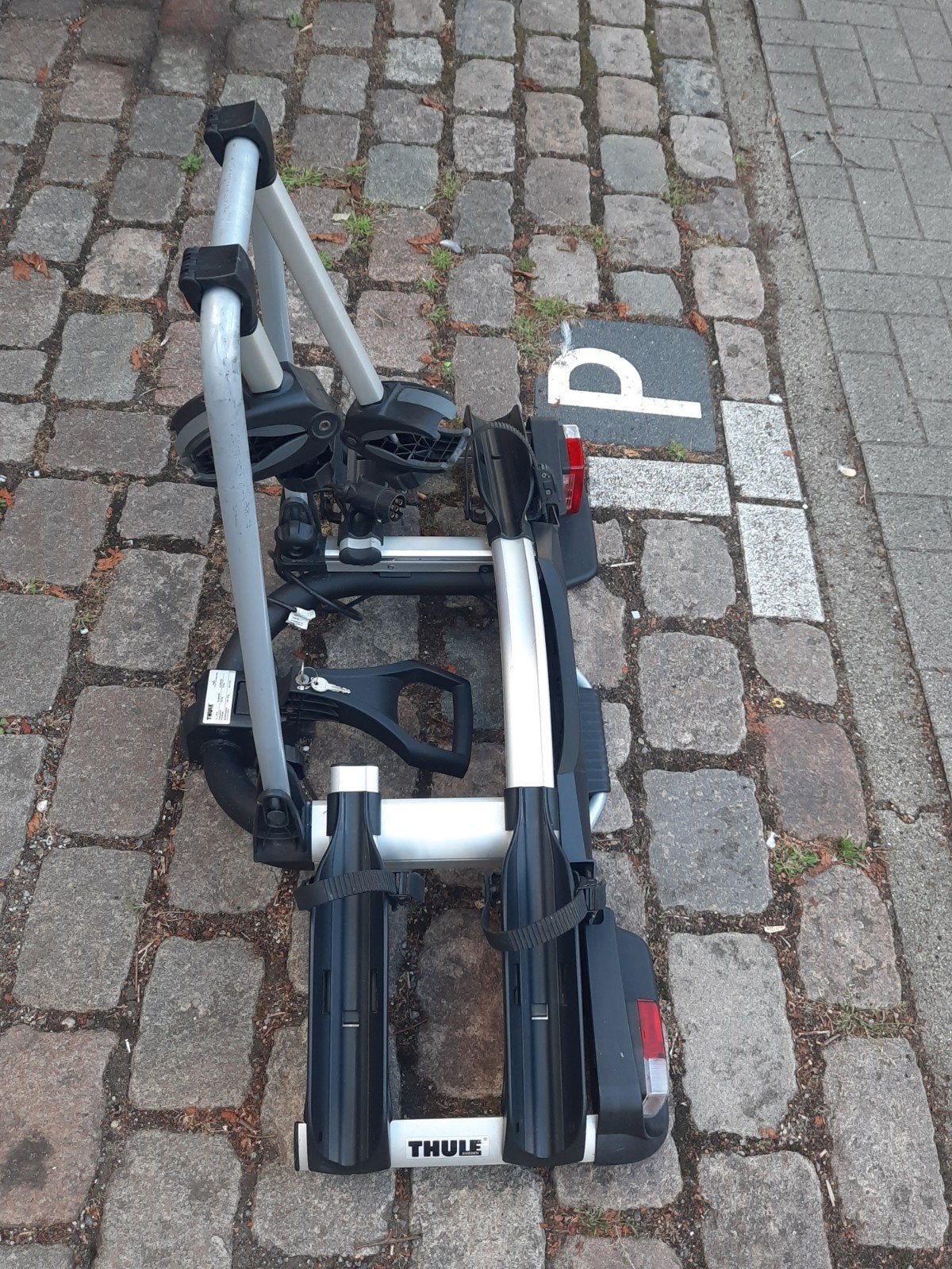 fietsdrager THULE Kantelbaar voor 2elektrische fietsen, Auto diversen, Ophalen