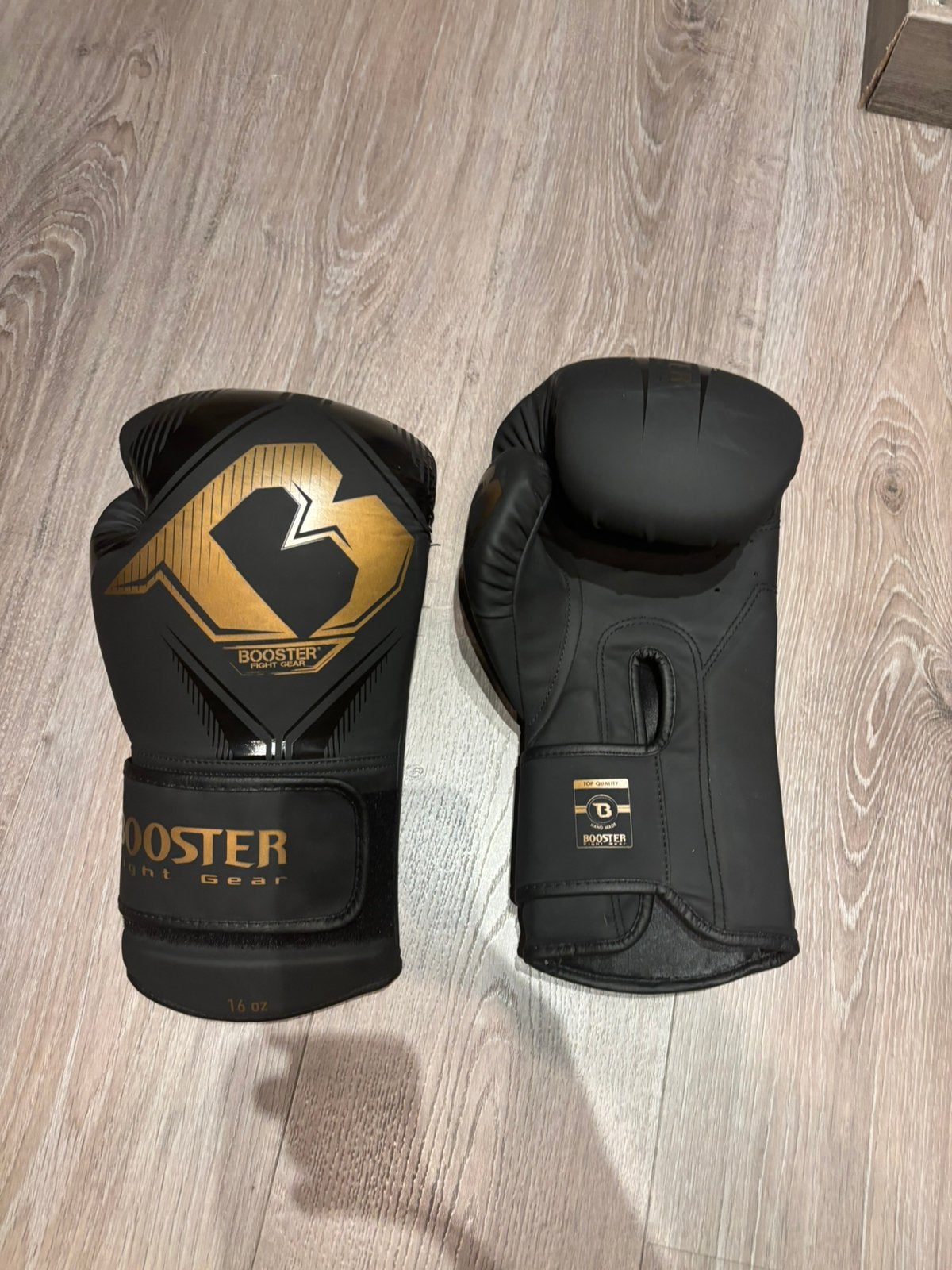 Booster bangkok series 1, Ophalen, Zo goed als nieuw