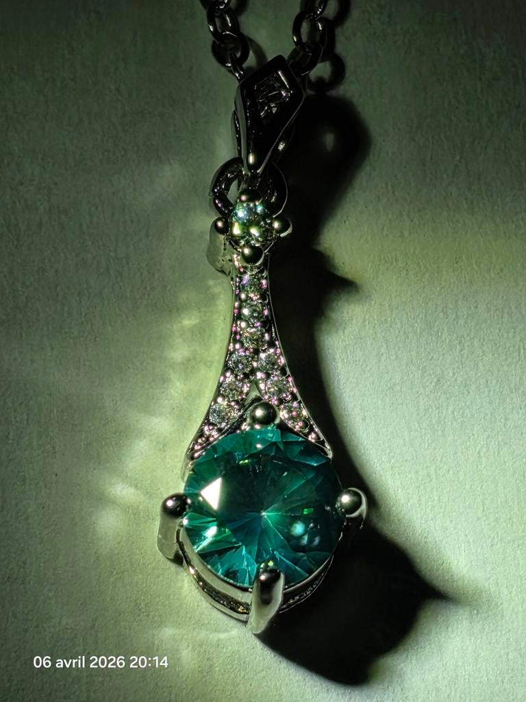 Pendentif en argent massif avec moissanite, Enlèvement, Bleu, Argent