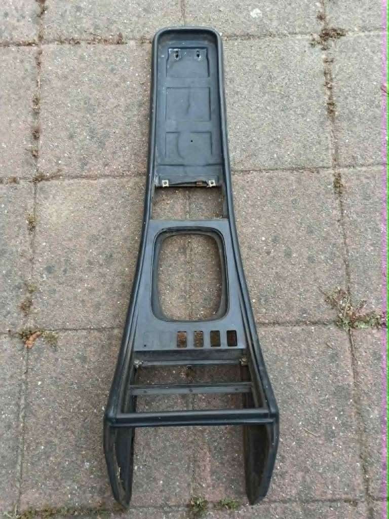 Center console 944.552.051.00 & 944.613.256.00 Porsche 944, Auto-onderdelen, Interieur en Bekleding, Ophalen, Gebruikt, Porsche
