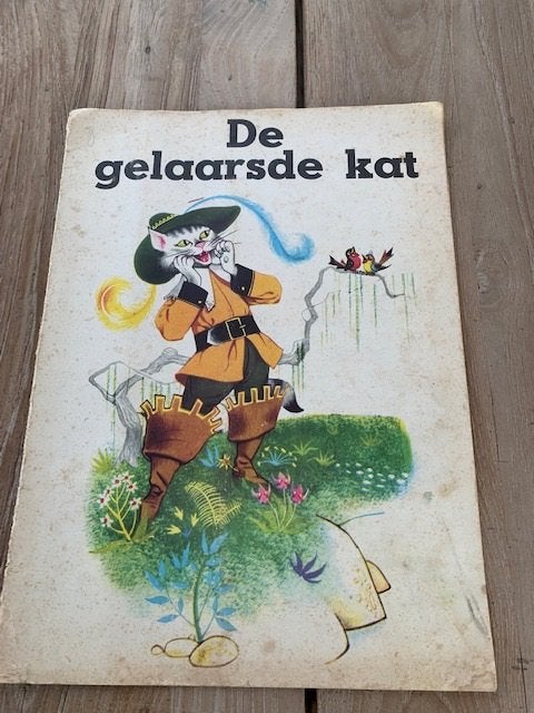 De gelaarsde kat – vintage sprookjesboek, Boeken, Sprookjes en Fabels, Ophalen of Verzenden, Gelezen
