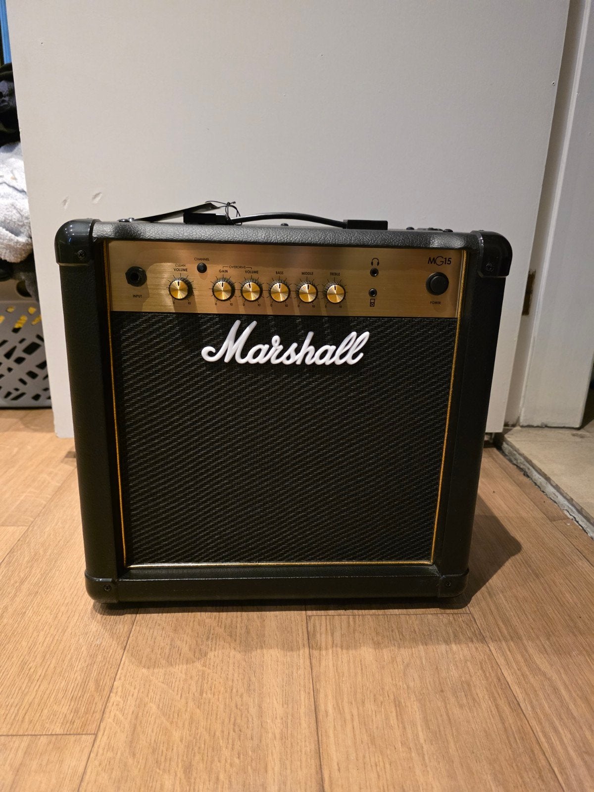 Marshall MG15 Gold – 15W Gitaarversterker, Ophalen