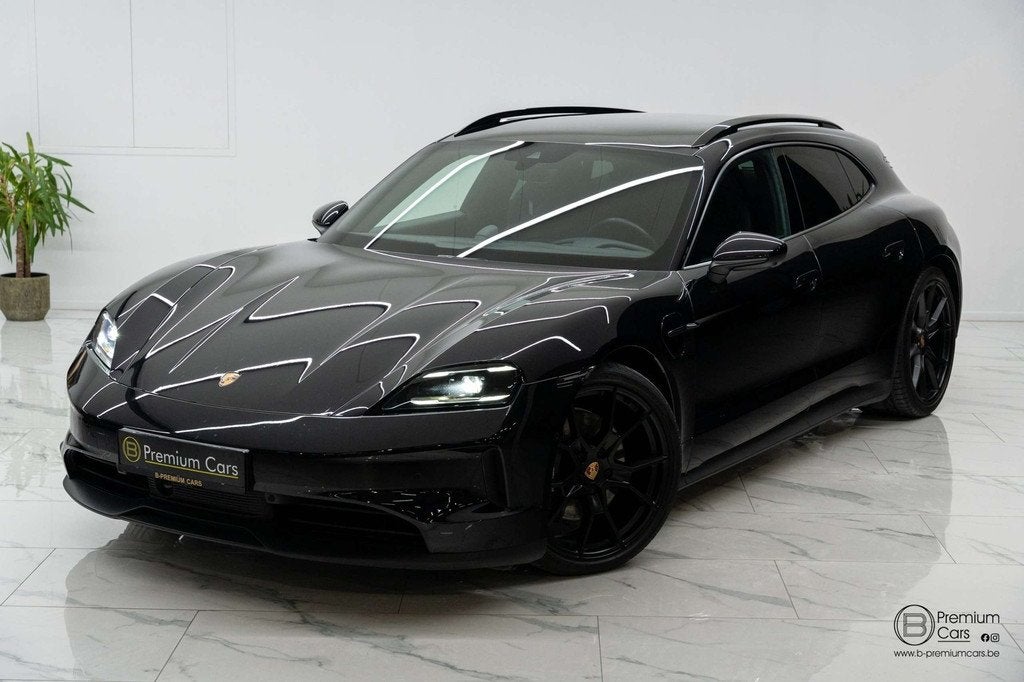 Porsche Taycan 4 Sport turismo! Gen 2! Perf battery! New mod, Autos, Achat, Entreprise, Autres carburants, Noir