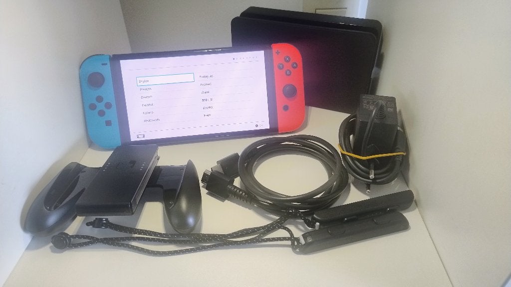 Nintendo Switch OLED, Ophalen, Zo goed als nieuw, Met 2 controllers, Switch OLED