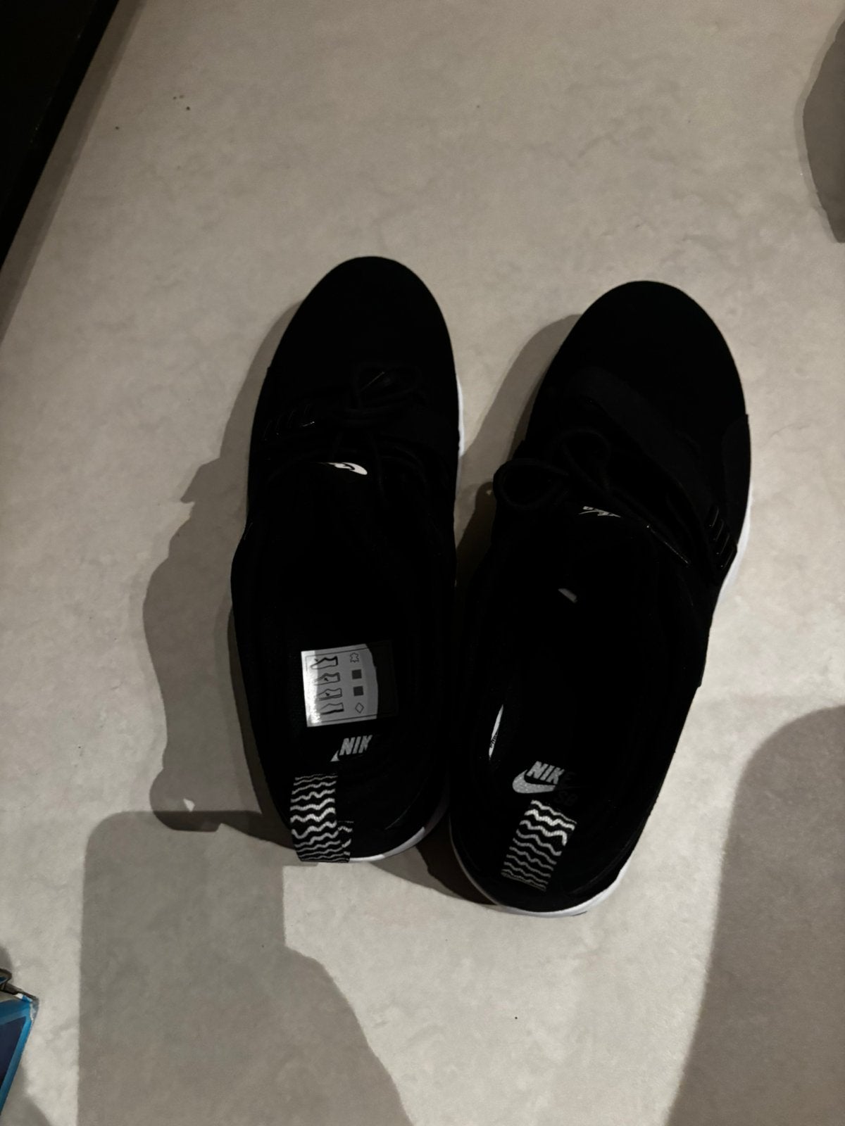 Nike Trainer / Sneaker - Maat 43 (EU 43 nieuw ), Ophalen, Zo goed als nieuw, Wit, Sneakers
