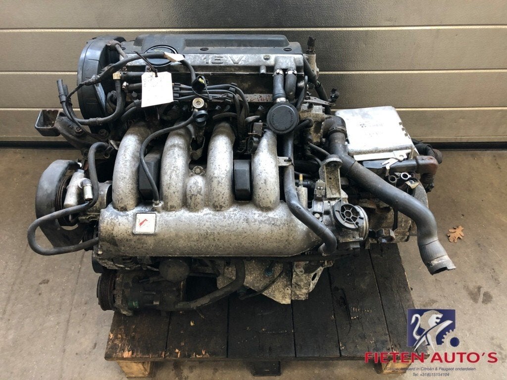 Motor Peugeot 306 GTI RFS XU10J4RS, Autos : Pièces & Accessoires, Utilisé, Citroen, Citroën, Enlèvement ou Envoi
