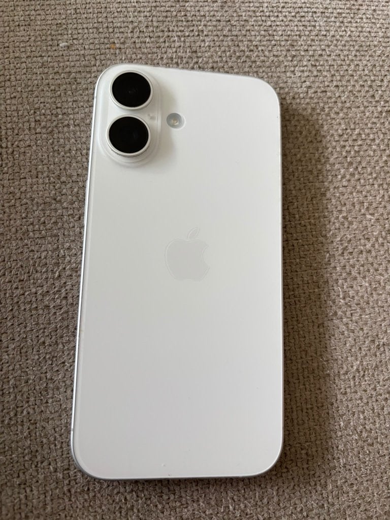 IPHONE 16 - 128GB - Zeer goede staat, Telecommunicatie, 128 GB, Wit, IPhone 16, Ophalen of Verzenden